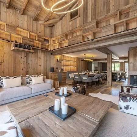 Luxueux 6 Pieces Avec Hammam, Cheminee Et Parking A Val-dʼIsère